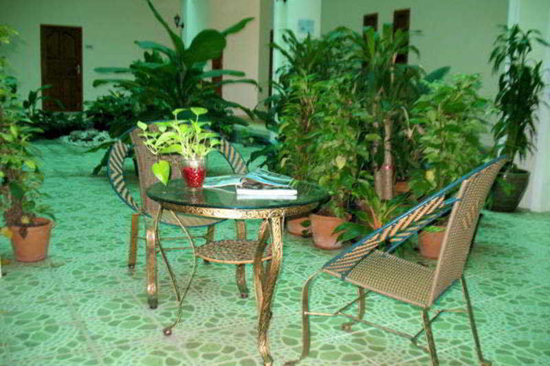 Mei Zhou Phuket Hotel Buitenkant foto