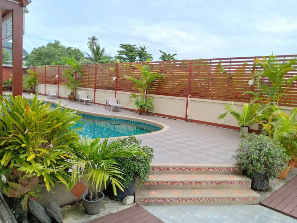 Mei Zhou Phuket Hotel Buitenkant foto