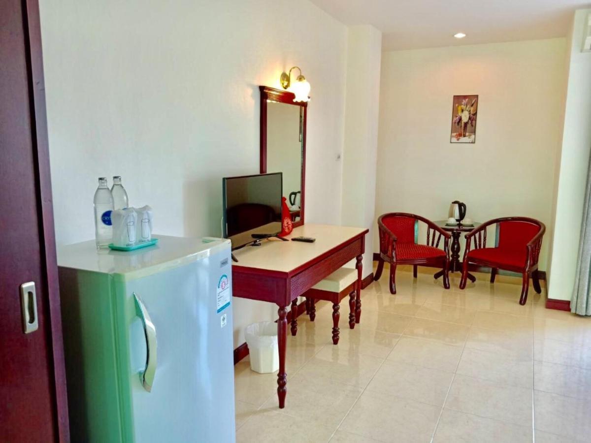 Mei Zhou Phuket Hotel Buitenkant foto